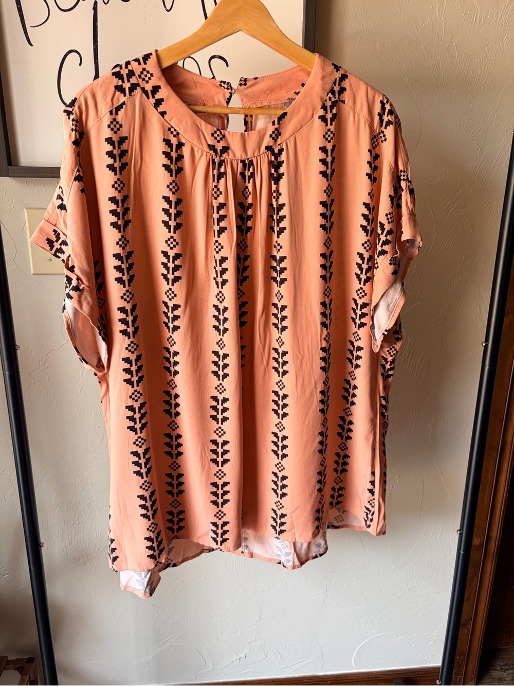 SHEIN Curve Women's 2XL Pink/Black Geometric Pleated Tunic Blouse Pullover